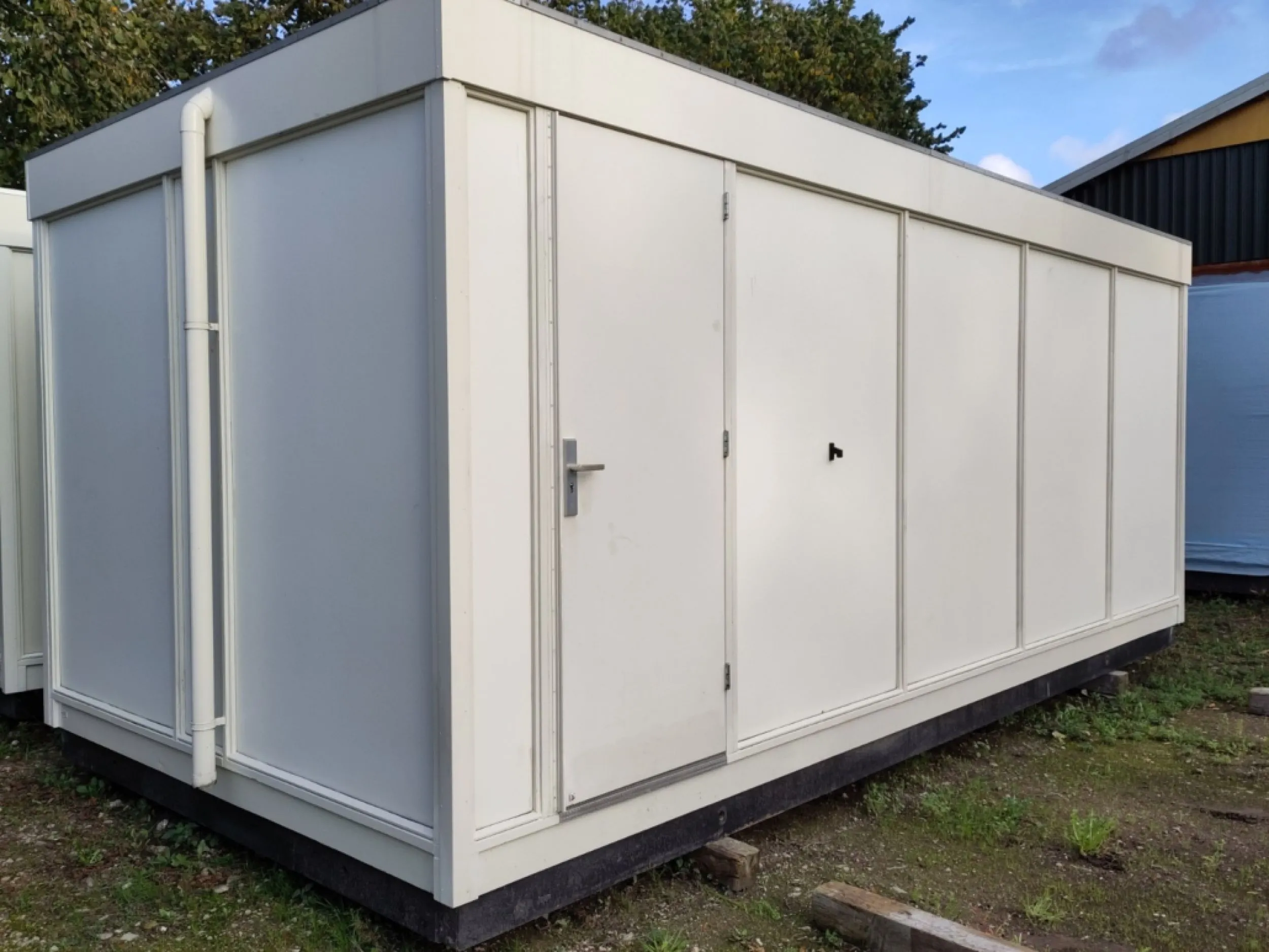 kantoor unit wit
