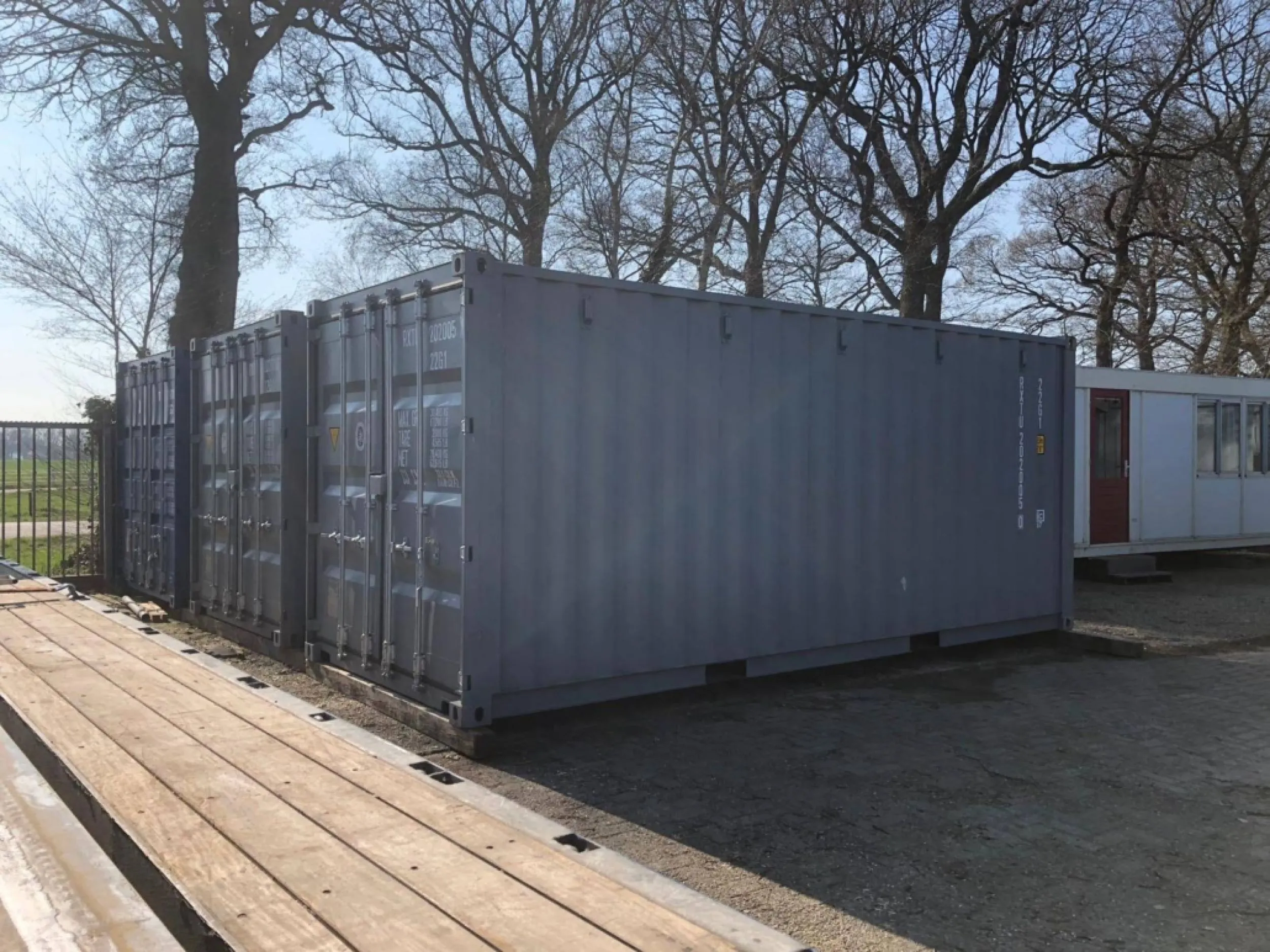 drie zee containers