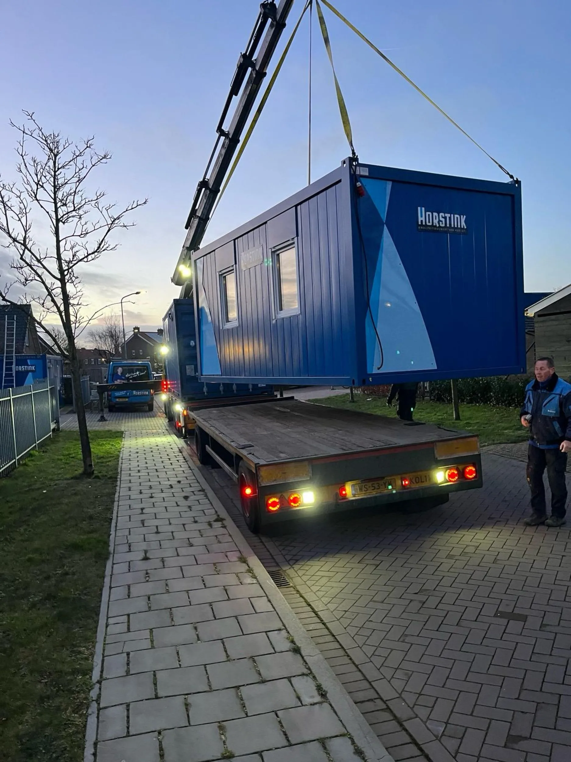 Kantoor unit op vragchtwagen