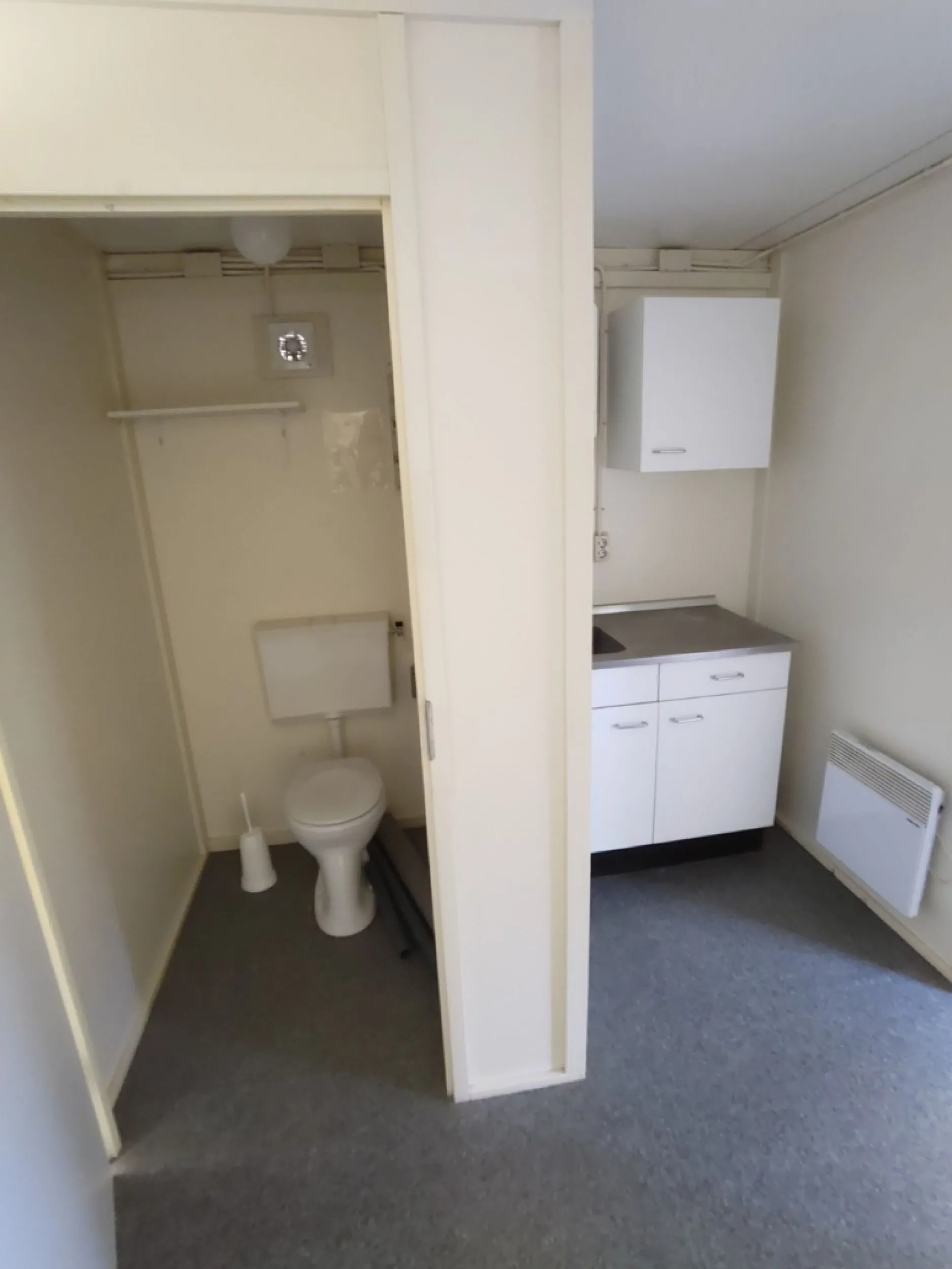 Kantoorunit 3 x 10 meter binnen toilette